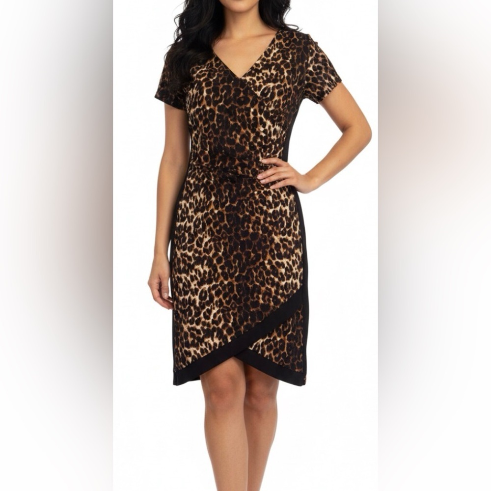 Almost Famous Faux Wrap Leopard Print Short sleeve V Neck Dress Size Medium